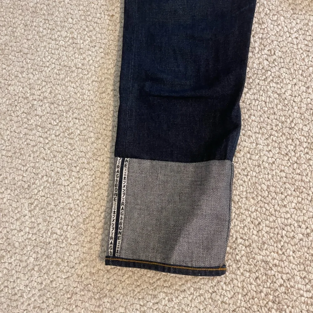 Rag & Bone New York Dark Blue Denim Jeans - Size 26 - Picture 3 of 10